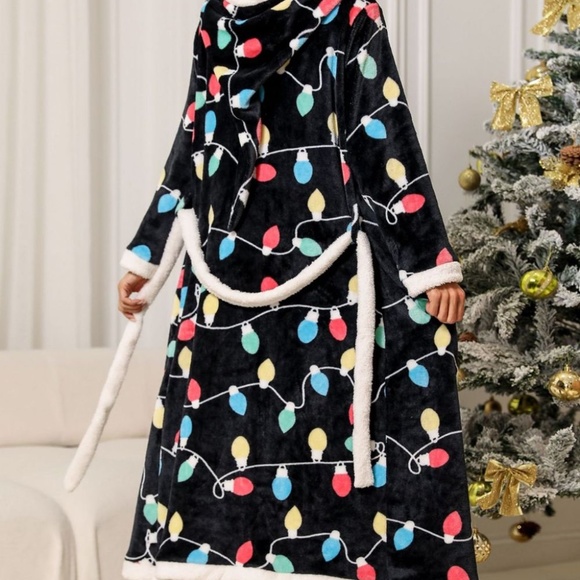 Christmas Belted Hooded Flannel Robe - Picture 2 of 4